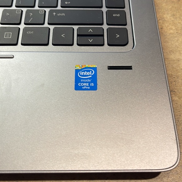 HP ELITEBOOK 840 G2 with biometric fingertip scan - Picture 6 of 6